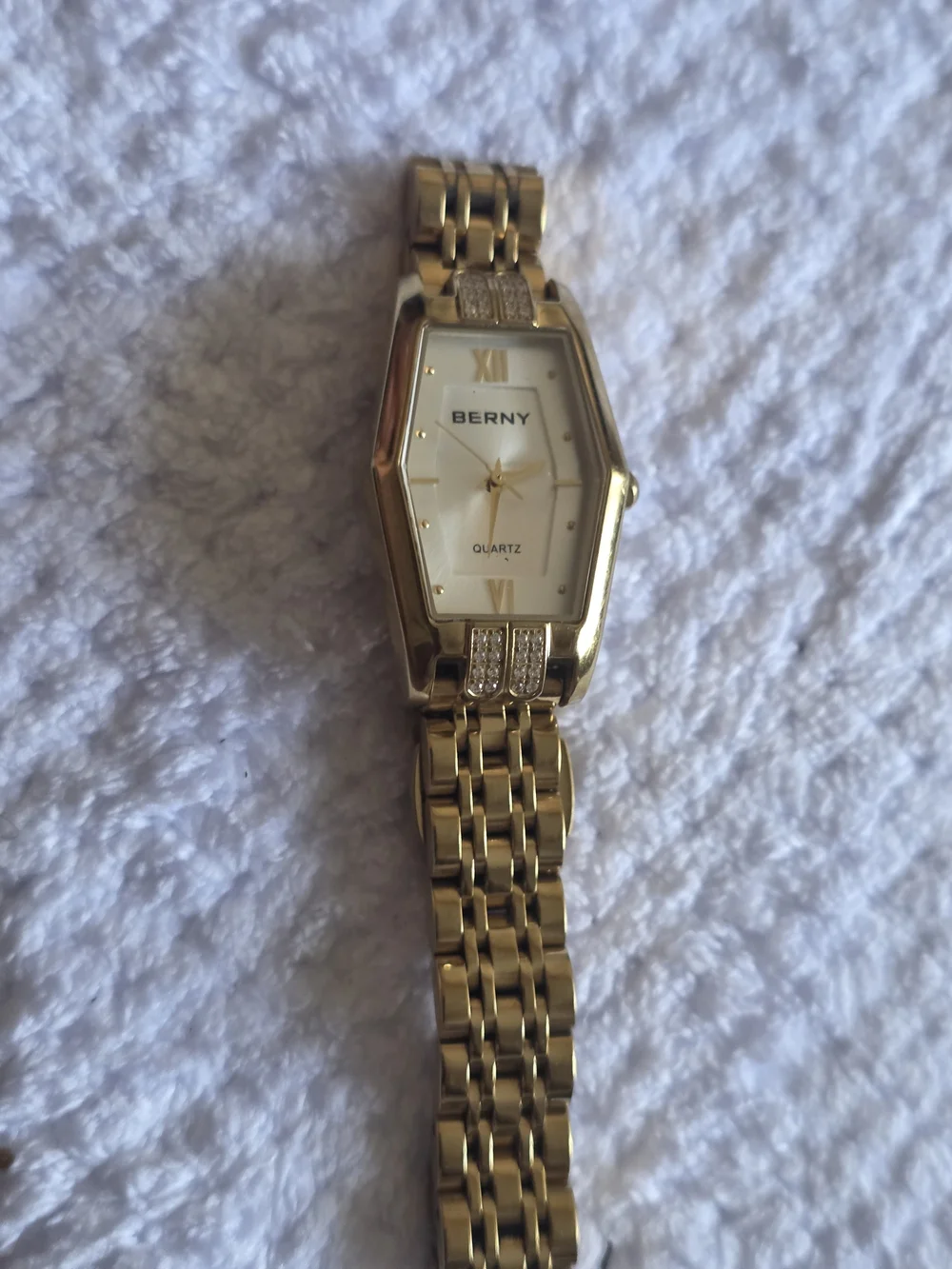 Gold-Tone 2917L Women's Quartz Bracelet Watch